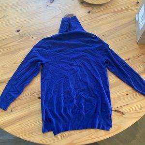 Blue turtle neck